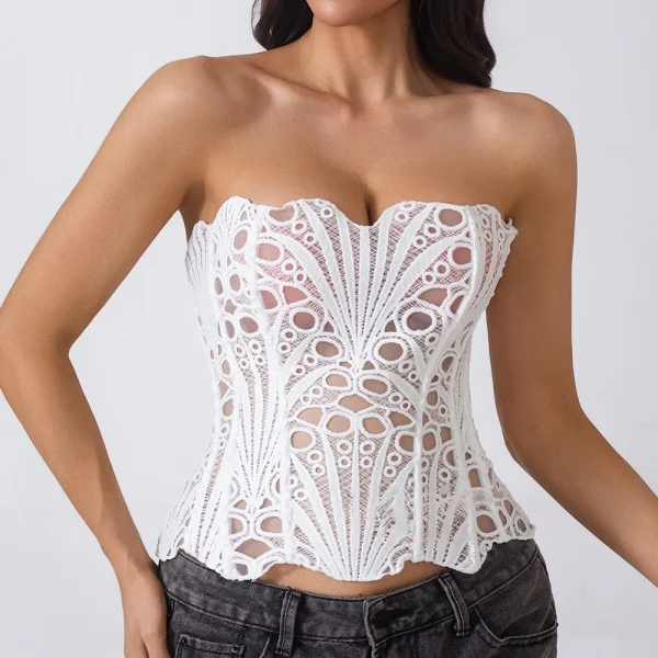 corset blanc élégant